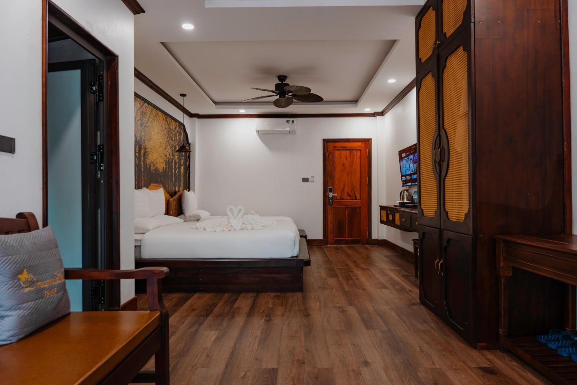 Dream1985 Hotel Luang Prabang Exterior foto