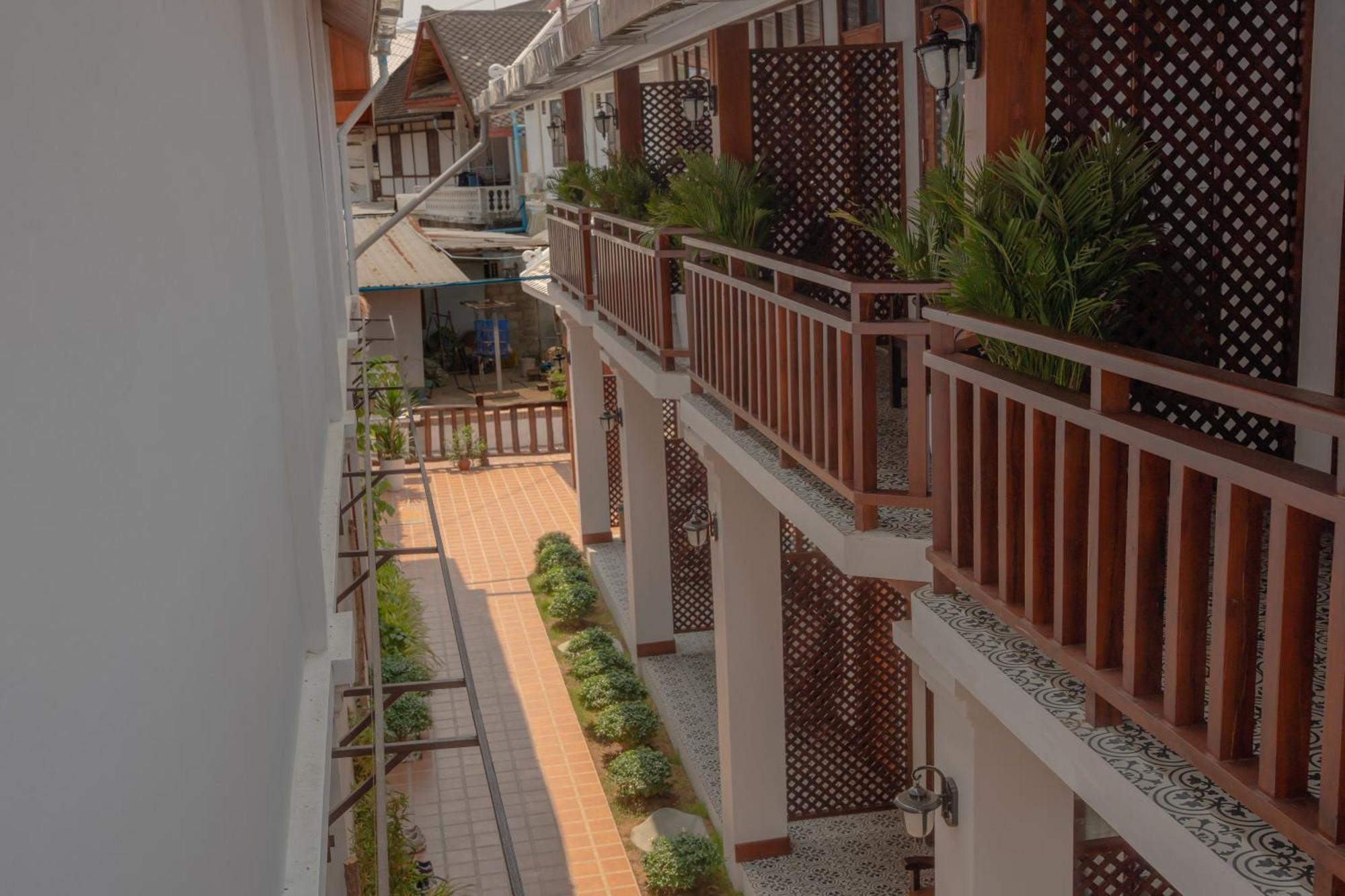 Dream1985 Hotel Luang Prabang Exterior foto